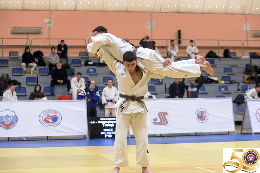 Первенство России до 18 лет Ката